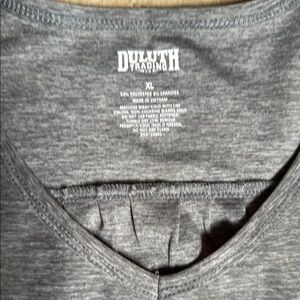 Duluth Trading Armachillo vneck Tshirt